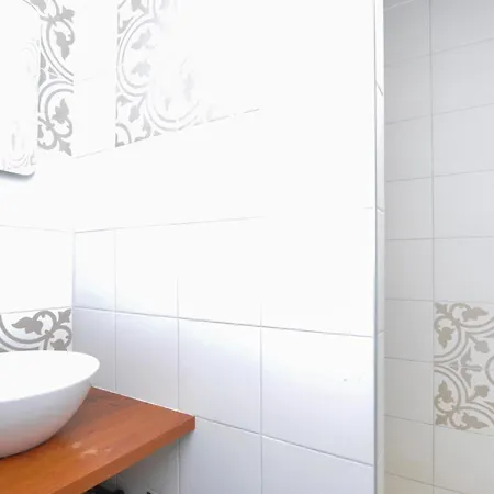 Ferienhaus Gorgeous In Roquebrune-sur-argens Saint-Peïre-sur-Mer