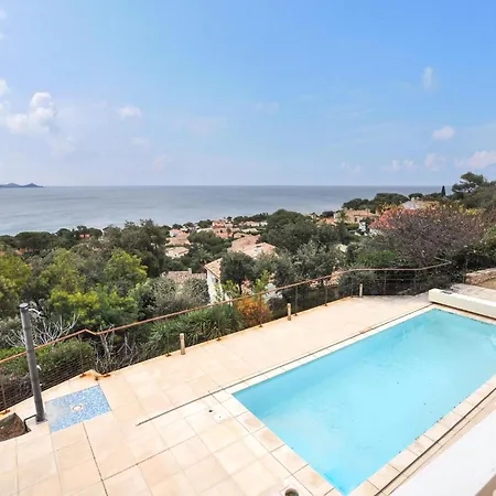 Nyaraló Gorgeous In Roquebrune-sur-argens Saint-Peïre-sur-Mer